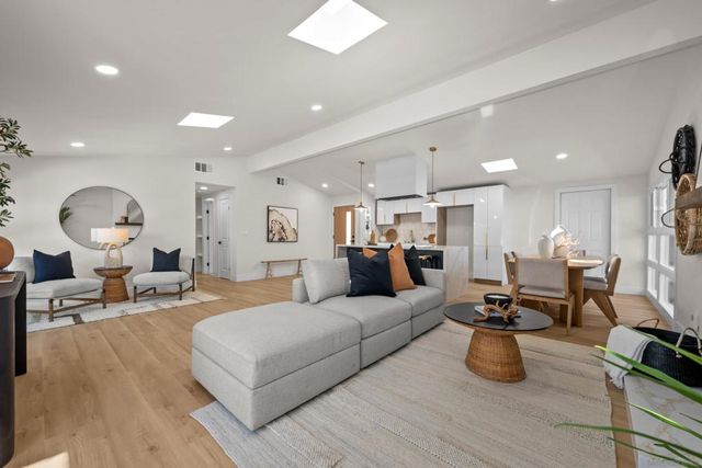 2631 Raymell Dr, San Diego, CA 92123