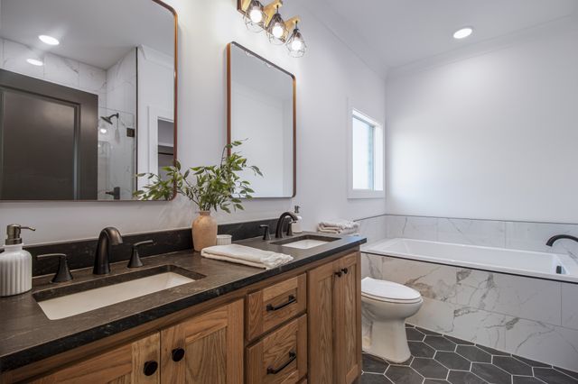 835 Lexington Cir, Manchester, TN 37355