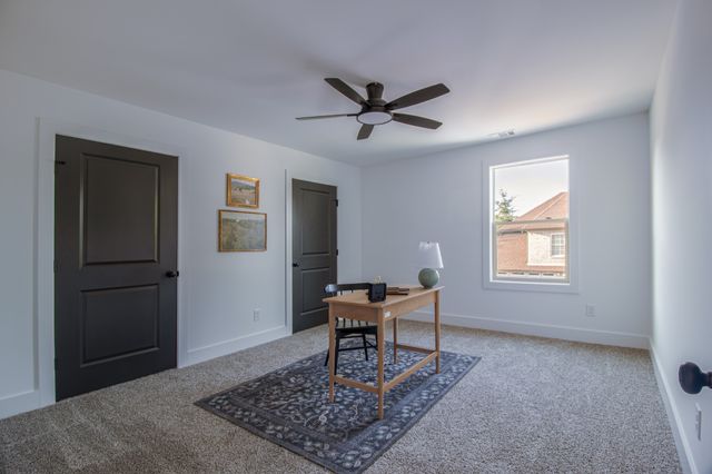 835 Lexington Cir, Manchester, TN 37355