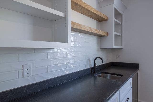 835 Lexington Cir, Manchester, TN 37355