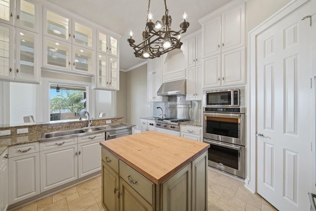 1403 Oceanside Lane, League City, TX 77573