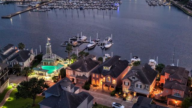 1403 Oceanside Lane, League City, TX 77573