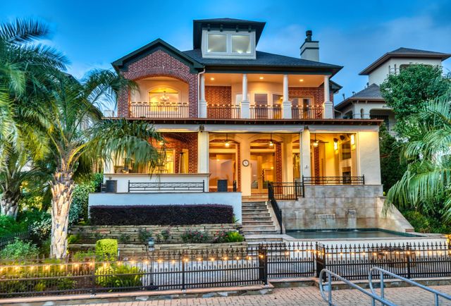 1403 Oceanside Lane, League City, TX 77573