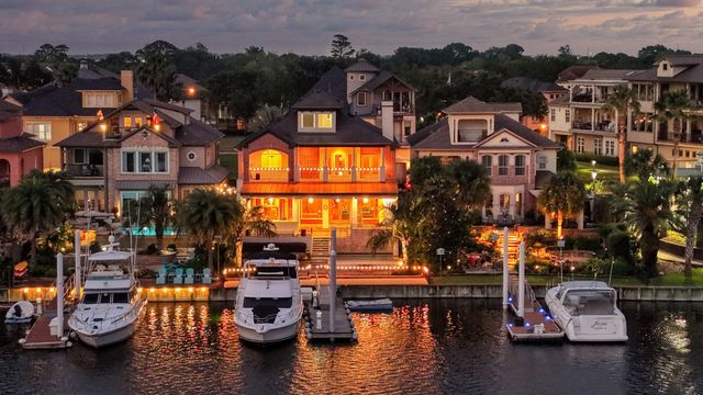 1403 Oceanside Lane, League City, TX 77573