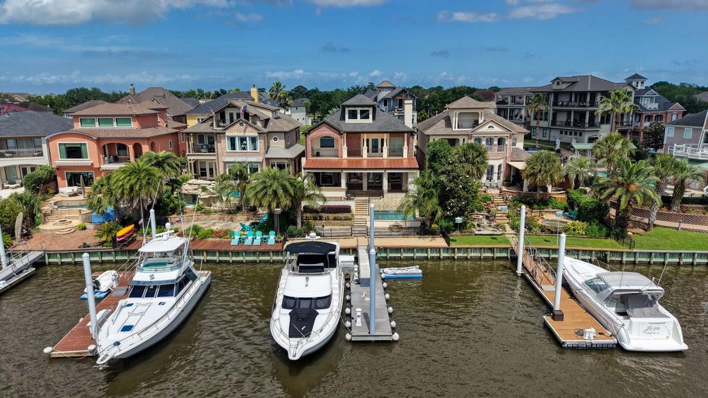 1403 Oceanside Lane, League City, TX 77573