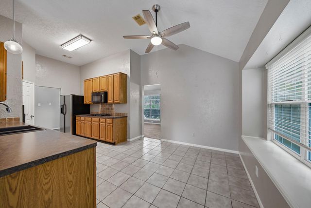 2004 Landing Boulevard, League City, TX 77573