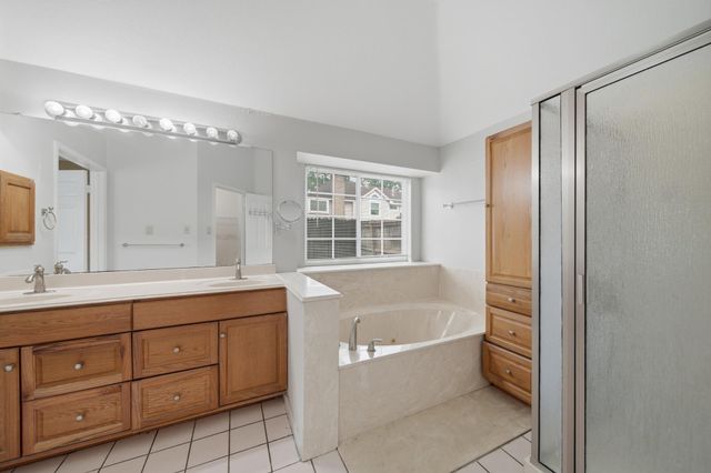 2004 Landing Boulevard, League City, TX 77573