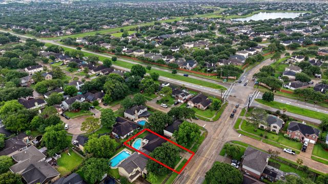 2004 Landing Boulevard, League City, TX 77573