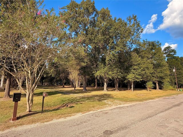 1265 County Road 6479, Dayton, TX 77535