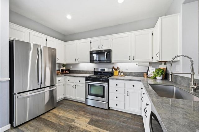 4484 Brisbane Way 5, Oceanside, CA 92058