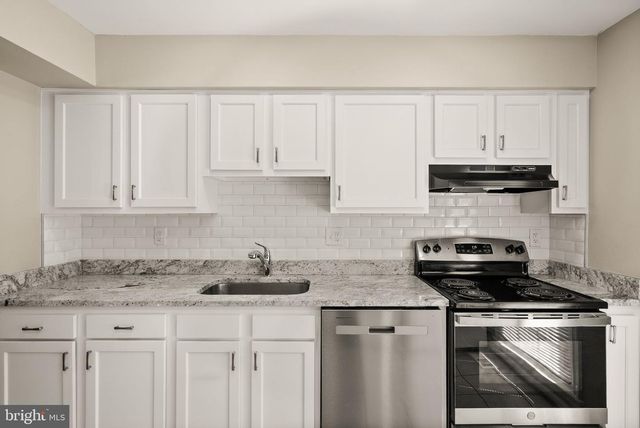 11949 BARGATE CT, North Bethesda, MD 20852