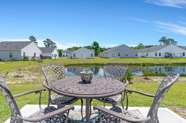 4901 Abbington Oaks Way SE, Southport, NC 28461