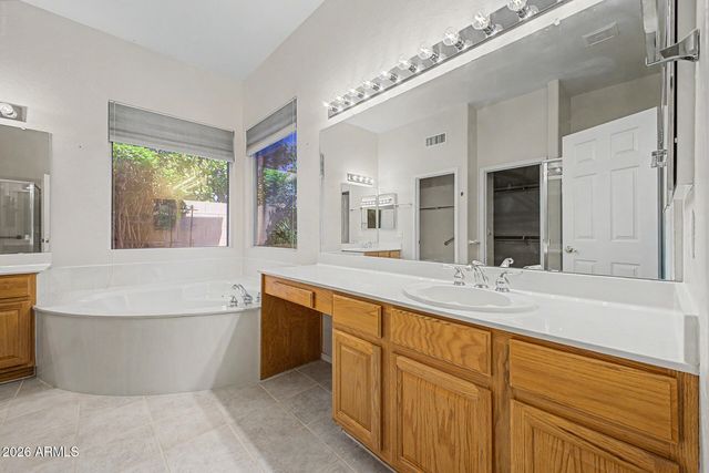 333 W DUBLIN Street, Gilbert, AZ 85233