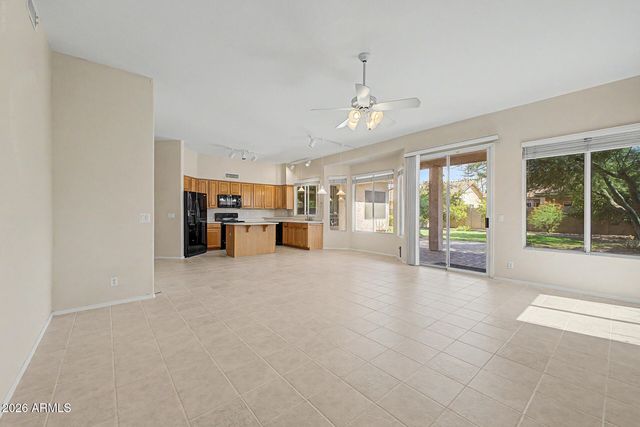 333 W DUBLIN Street, Gilbert, AZ 85233