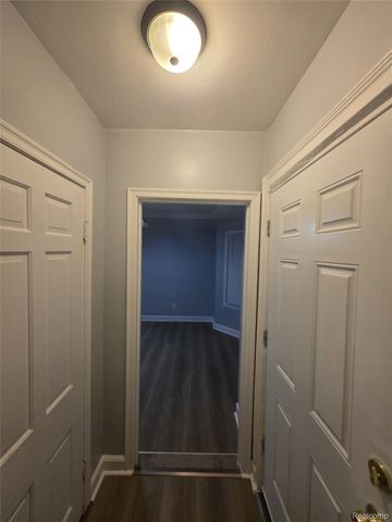 9141 Bedford Street, Detroit, MI 48224