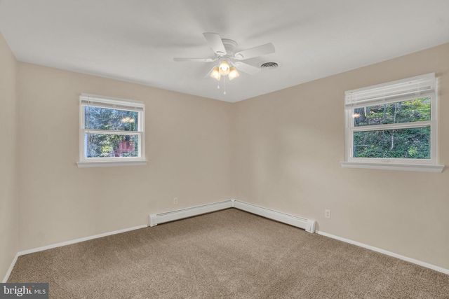 620 HAMMOND RD, York, PA 17406