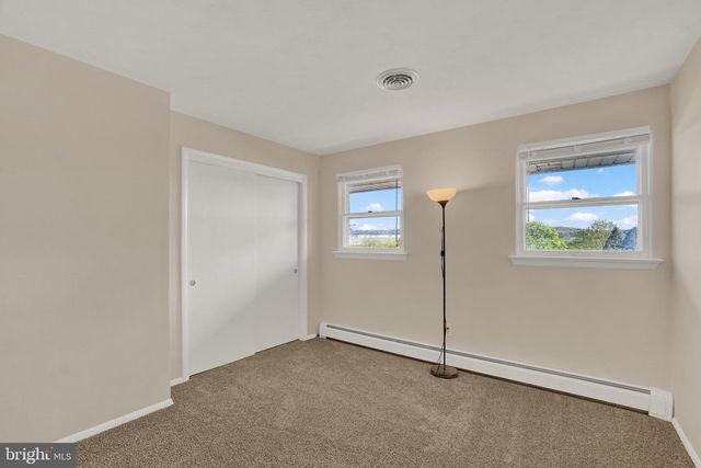 620 HAMMOND RD, York, PA 17406
