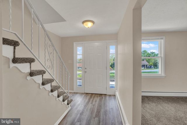 620 HAMMOND RD, York, PA 17406