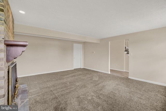 620 HAMMOND RD, York, PA 17406