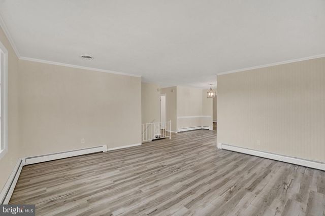 620 HAMMOND RD, York, PA 17406
