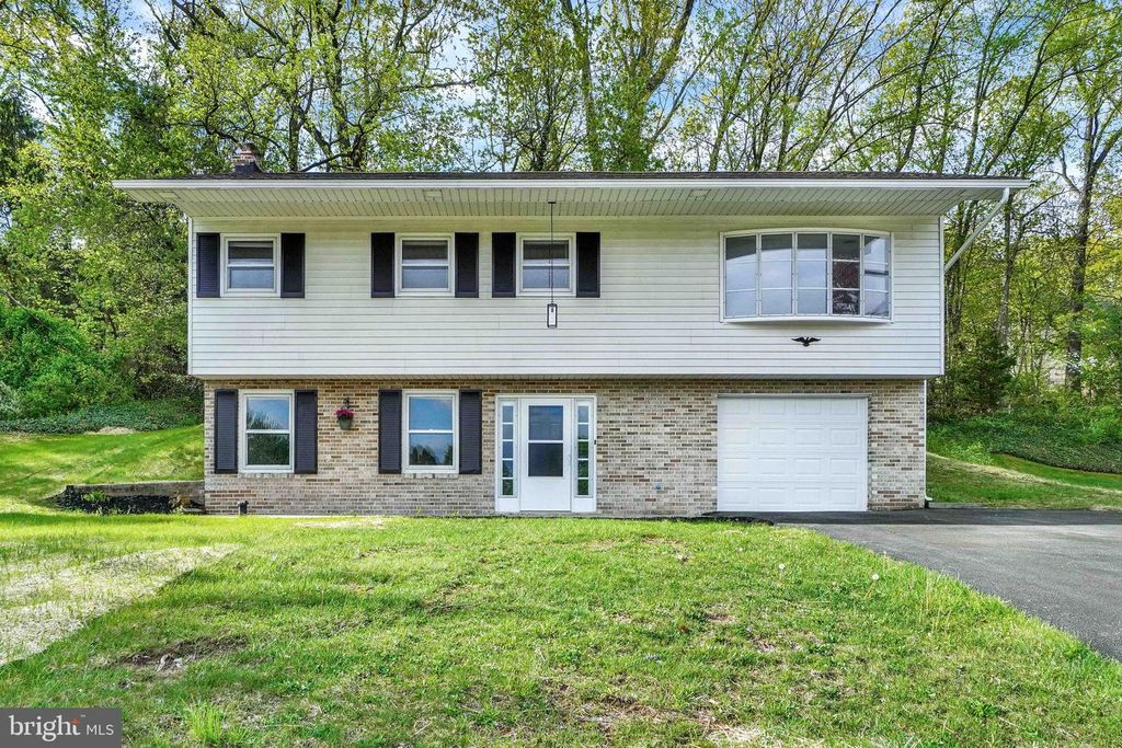 620 HAMMOND RD, York, PA 17406