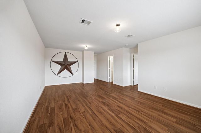 1511 Claremont Garden Circle, Houston, TX 77047