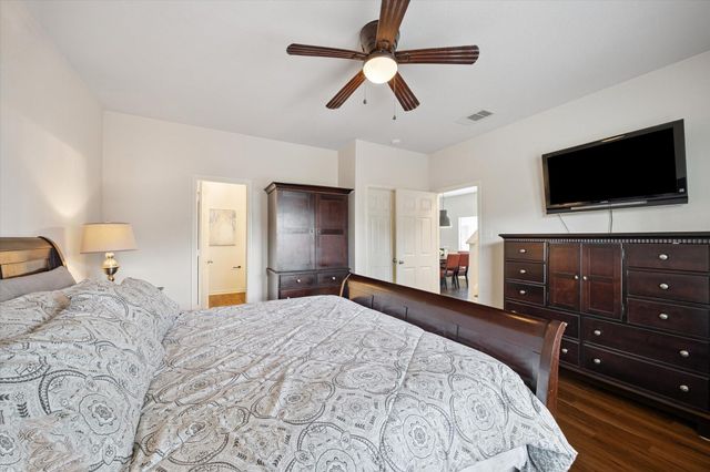 1511 Claremont Garden Circle, Houston, TX 77047