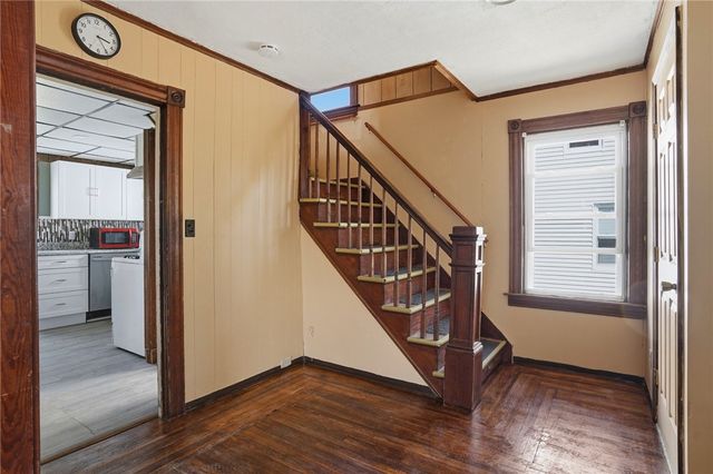 28 Orlo Avenue, East Providence, RI 02914