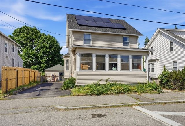 28 Orlo Avenue, East Providence, RI 02914