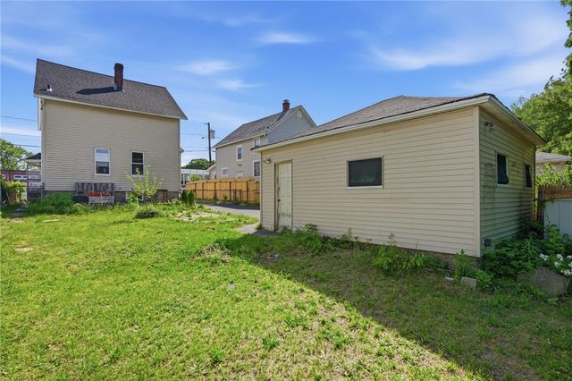 28 Orlo Avenue, East Providence, RI 02914