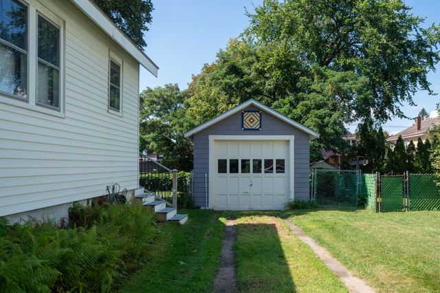 29 Perrotta Place, Burlington, VT 05401