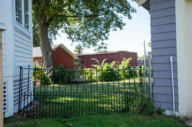 29 Perrotta Place, Burlington, VT 05401