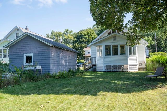 29 Perrotta Place, Burlington, VT 05401