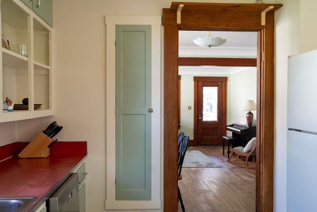 29 Perrotta Place, Burlington, VT 05401