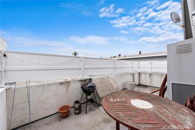 1532 Miramar Drive, Newport Beach, CA 92661