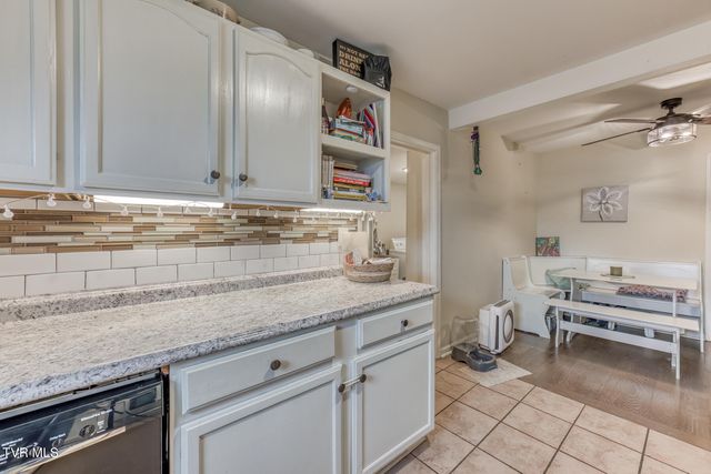 380 Bristol Caverns Highway, Bristol, TN 37620