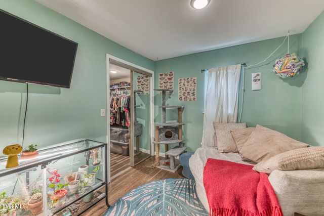 380 Bristol Caverns Highway, Bristol, TN 37620