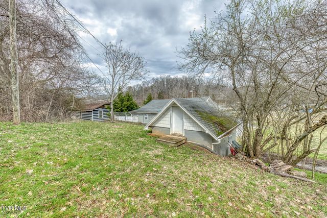 380 Bristol Caverns Highway, Bristol, TN 37620