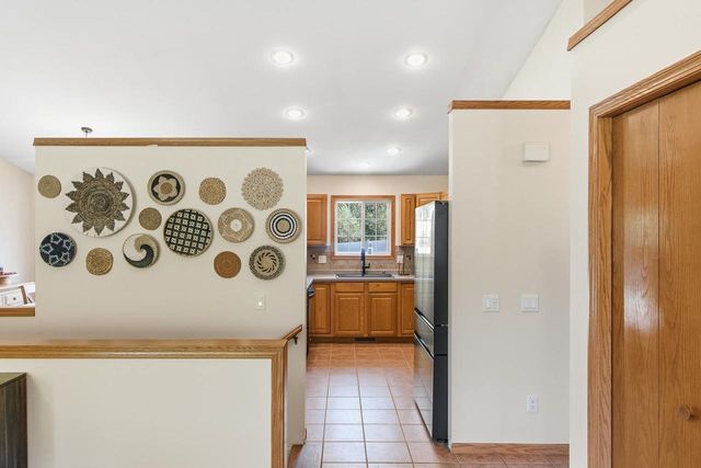 N7579 Pine Ridge Circle, Portage, WI 53901