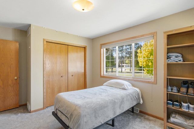 N7579 Pine Ridge Circle, Portage, WI 53901