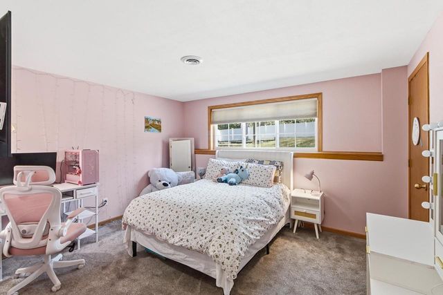 N7579 Pine Ridge Circle, Portage, WI 53901