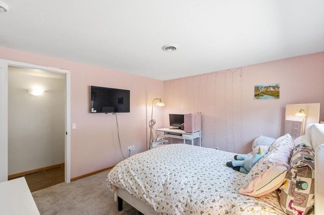 N7579 Pine Ridge Circle, Portage, WI 53901