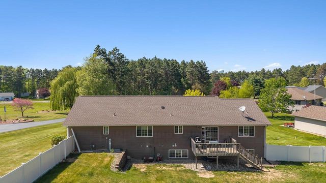 N7579 Pine Ridge Circle, Portage, WI 53901