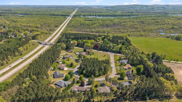 N7579 Pine Ridge Circle, Portage, WI 53901