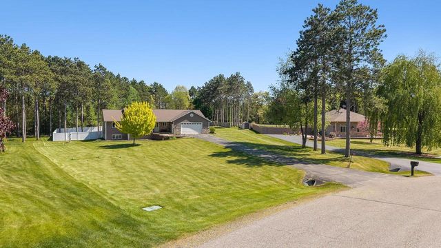 N7579 Pine Ridge Circle, Portage, WI 53901