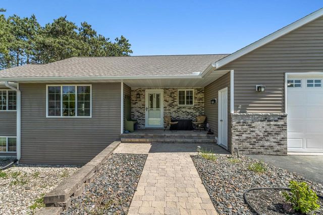 N7579 Pine Ridge Circle, Portage, WI 53901