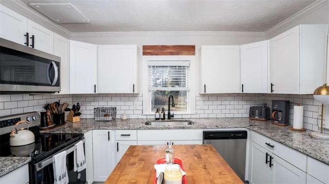 1328 S Madison S Avenue, Monroe, GA 30655