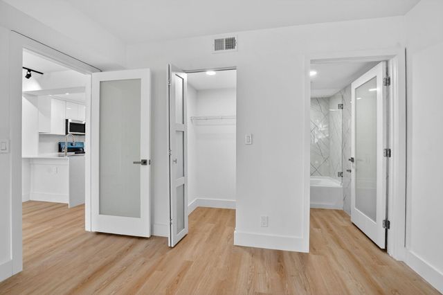 400 W Hidden Valley Boulevard 406, Boca Raton, FL 33487