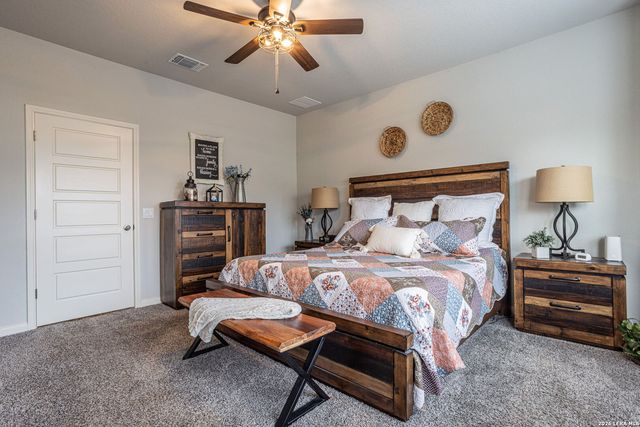 1910 Esplanade, New Braunfels, TX 78130