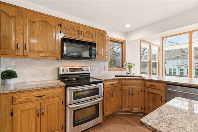 14202 115 Street, Olathe, KS 66062